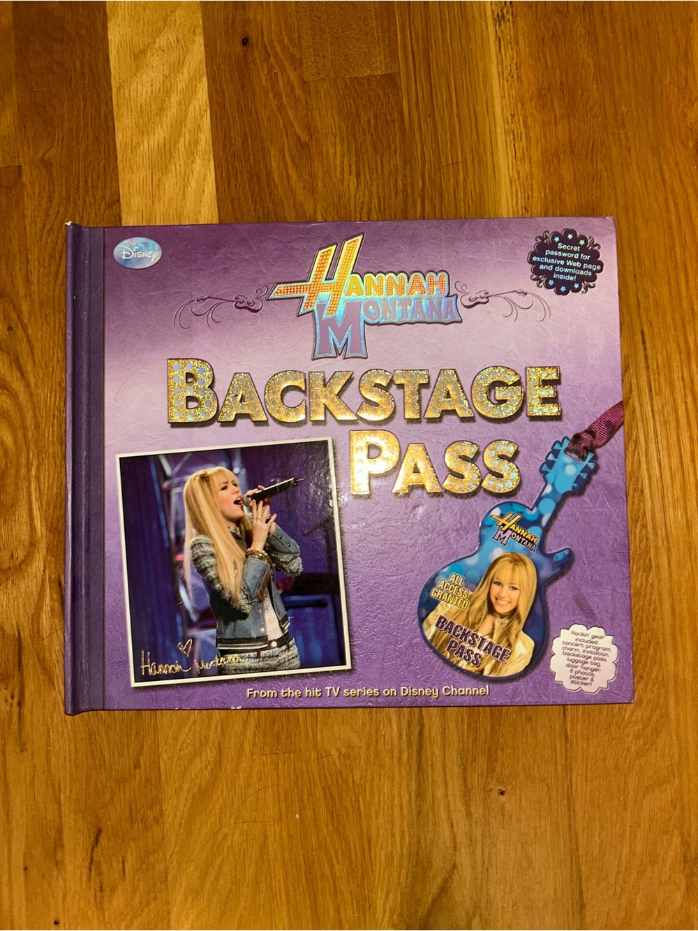 Hannah Montana Backstage Pass Book